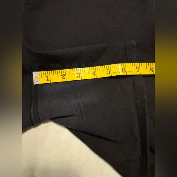 Torrid black denim 7” shorts, 18 - Picture 5 of 9